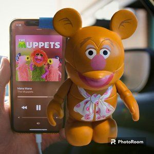 Disney Vinylmation Fozzie Bear 3" The Muppets Series 1 Artist Signature Preowned